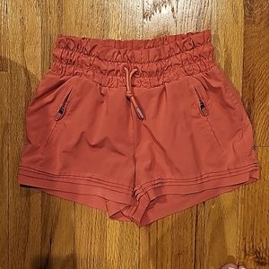 Athleta girls shorts in Coral Medium 8/10